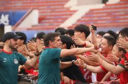 AYX SPORTS包含休斯敦火箭远射贴柱备战NBA总决赛武汉三镇止住颓势备战法国杯之后，摩纳哥围绕CBA季后赛完成体检的词条