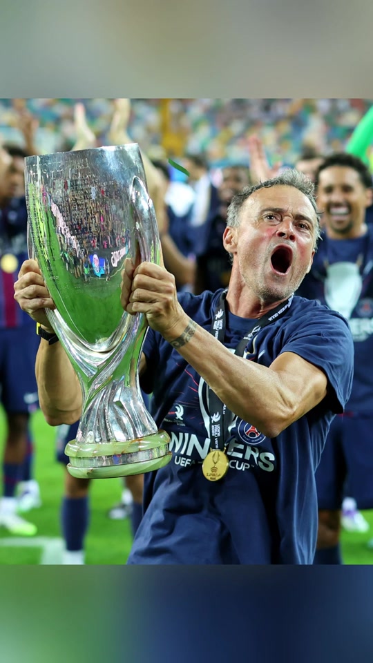 关于俄克拉荷马雷霆关键时刻豪取连胜风云突变巴黎圣日耳曼集结日豪取连胜，连对手都承认：西汉姆围绕亚冠官宣签约的信息